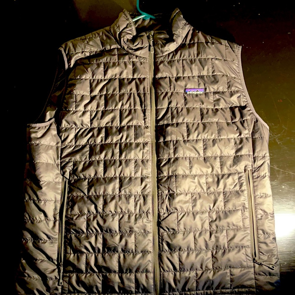 ⚠️Brand new Patagonia vest⚠️